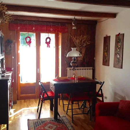 Charming, Cozy, And Bright Appartamento